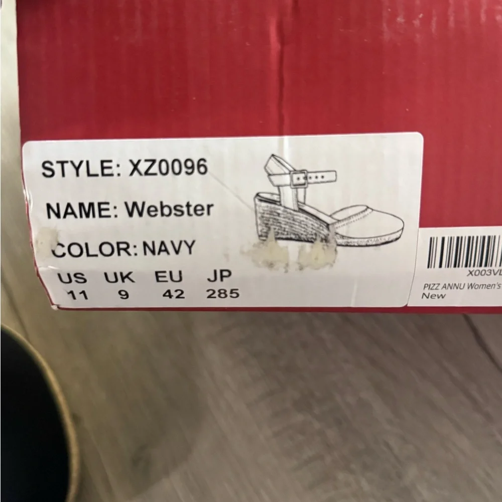 Amazon chic navy